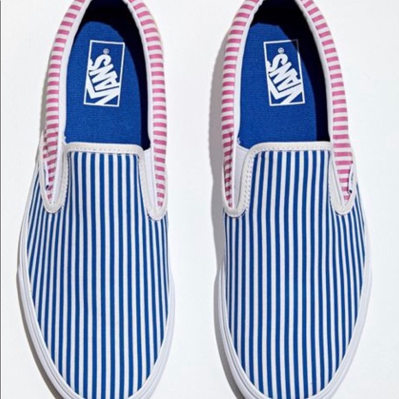 deck club slip on